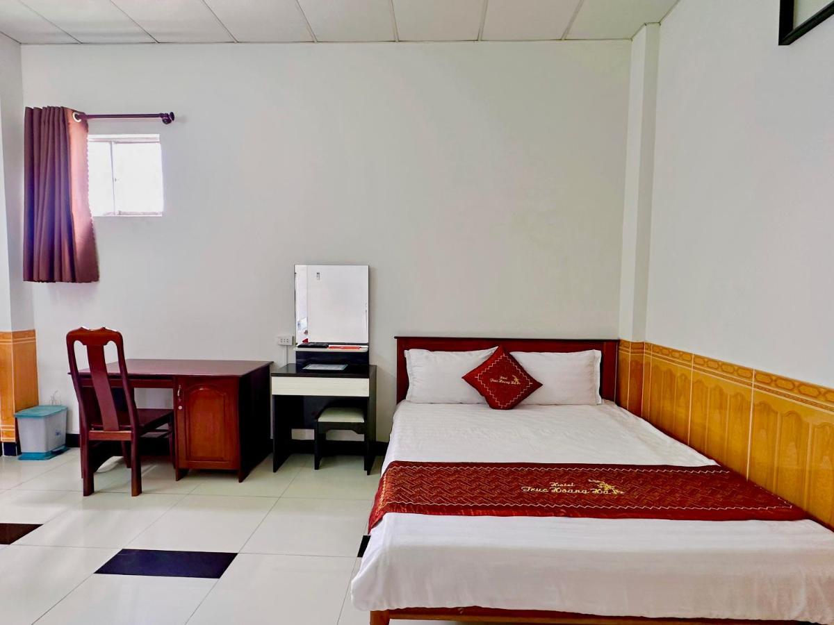 Truc Hoang Ha Hotel Tỉnh Kontum Exterior photo
