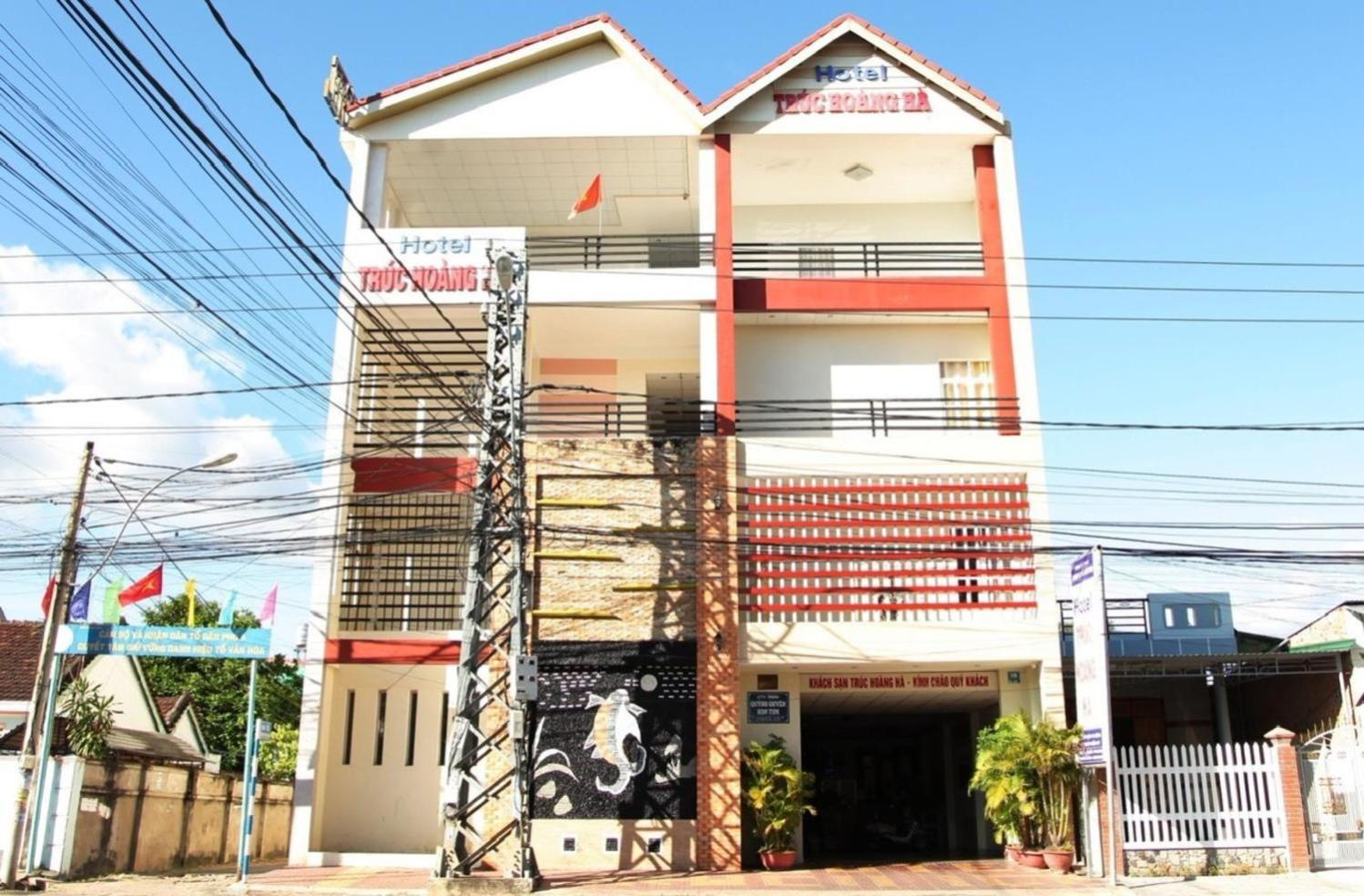 Truc Hoang Ha Hotel Tỉnh Kontum Exterior photo